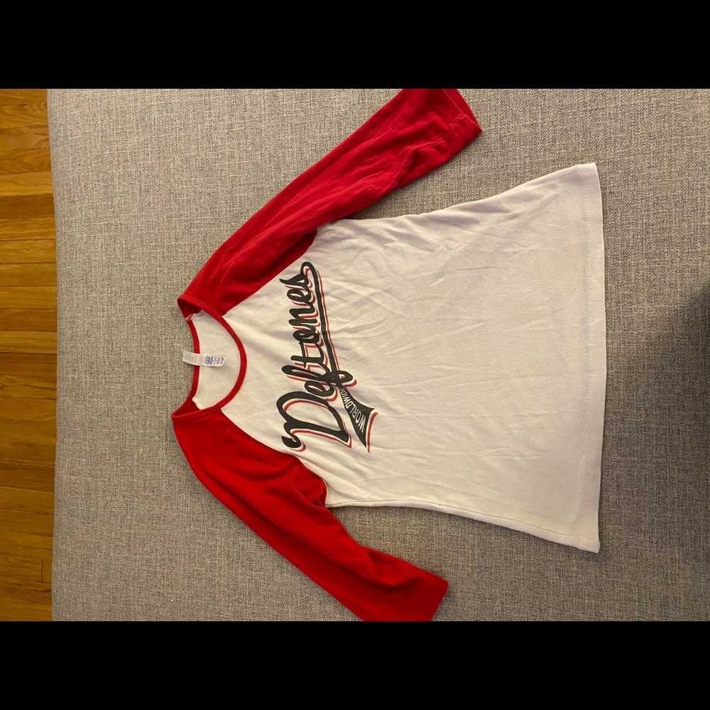 Deftones baseball t